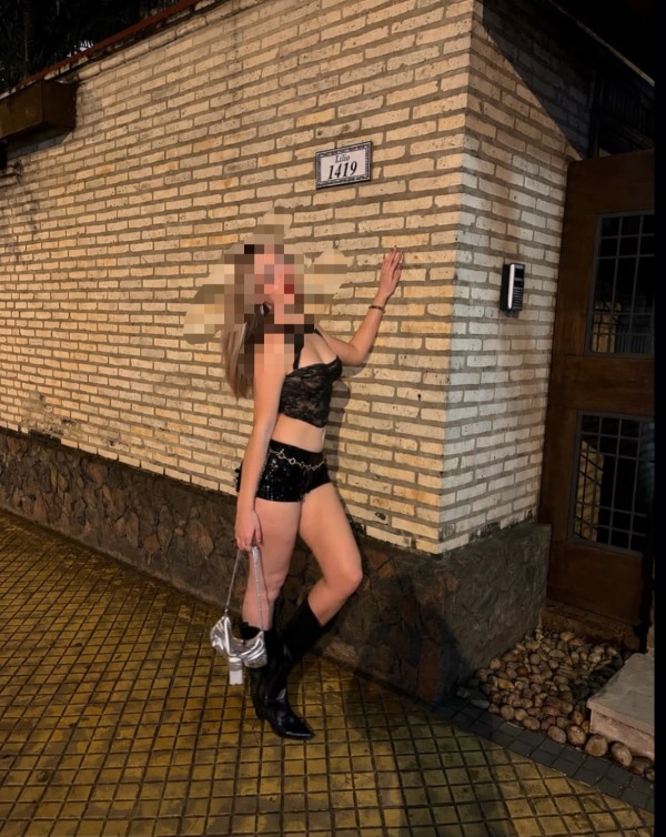 NATY, CHICA LATINA MUY ARDIENTE EN LINARES CON GANAS DE FIESTA