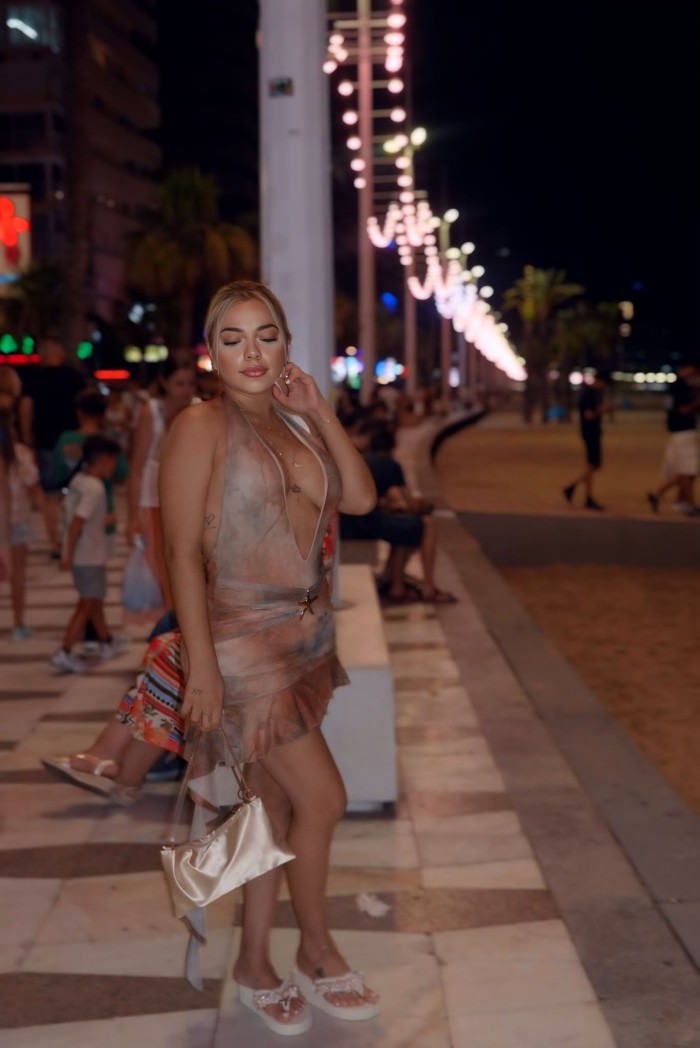 POR POCOS DIAS !!! SARA SEXY ARDIENTE FOGOSA EN ALMERIA