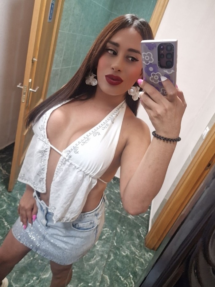 Videollamada y venta de contenido sextin