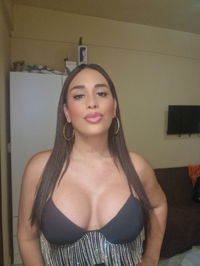 Videollamada y venta de contenido sextin