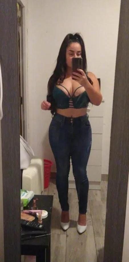 SEDUCTORA Y SIN COMPLICACIONES EN USERA