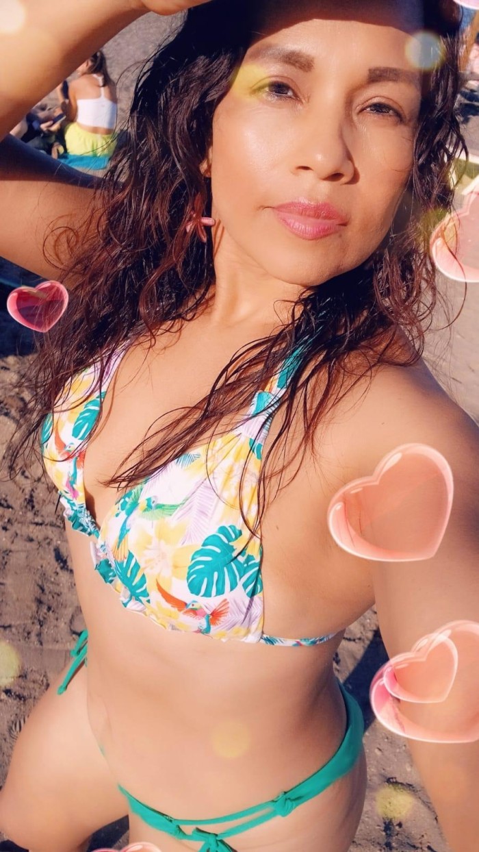 MASAJISTA EN LALIN…Colombiana completísima sí a todo