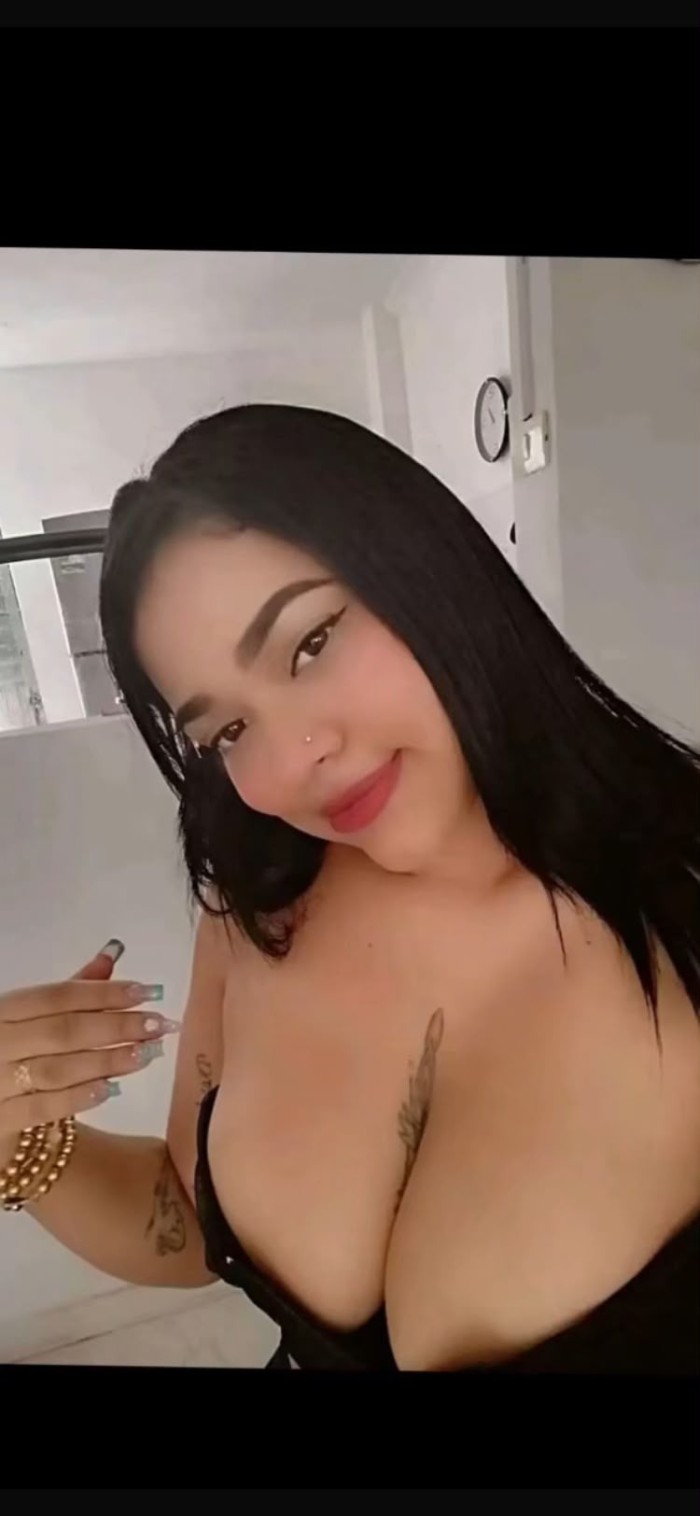 JOVENCITA CARIÑOSA COMPLETA NUEVA EN PETRER