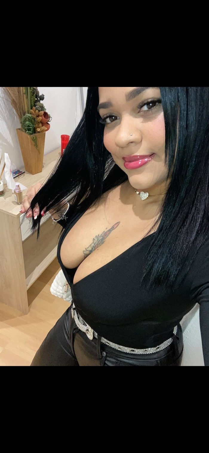JOVENCITA CARIÑOSA COMPLETA NUEVA EN PETRER