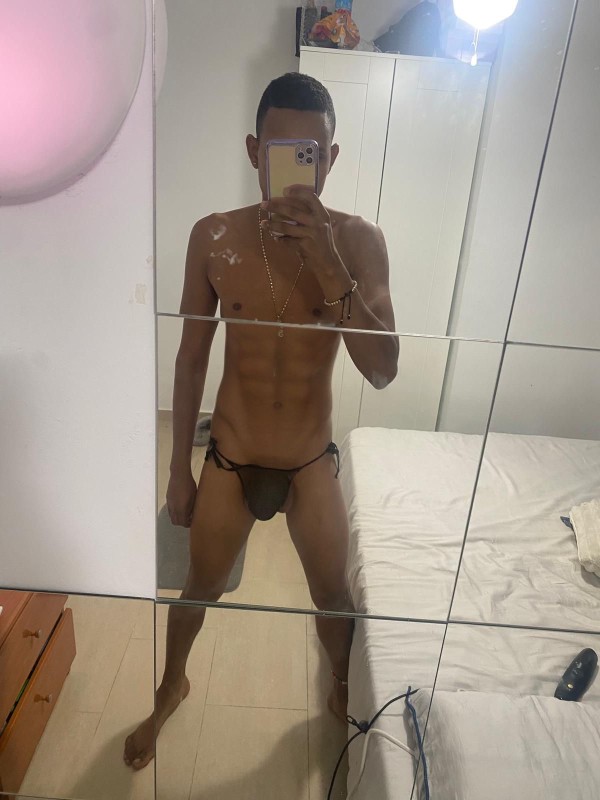 solo videollamada y venta contenido