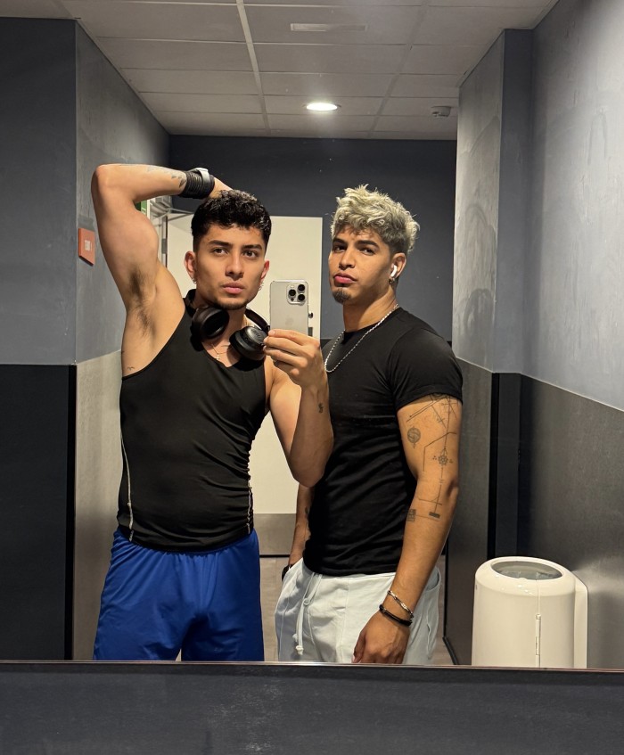 PAREJA de chicos Scort Vers Pollon 22 CM Y 17 CM