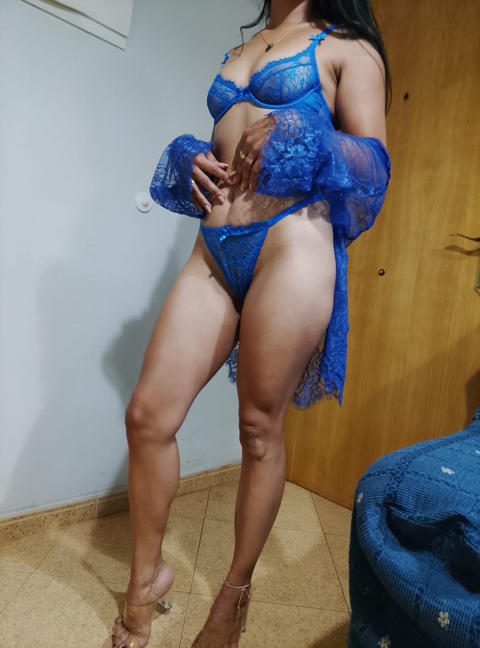 Delgada y implicada