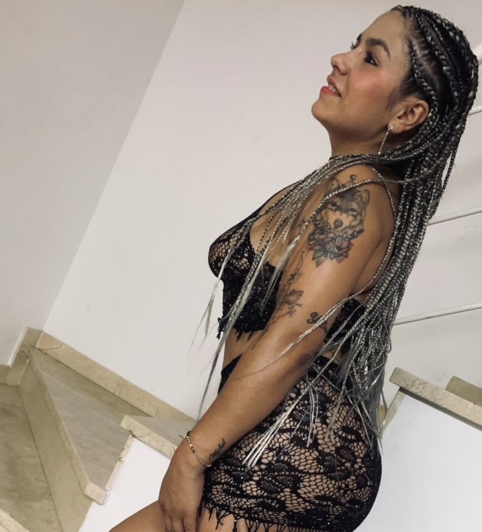 COLOMBIANA ATRACTIVA FIESTERA Y CON GANAS DE TI