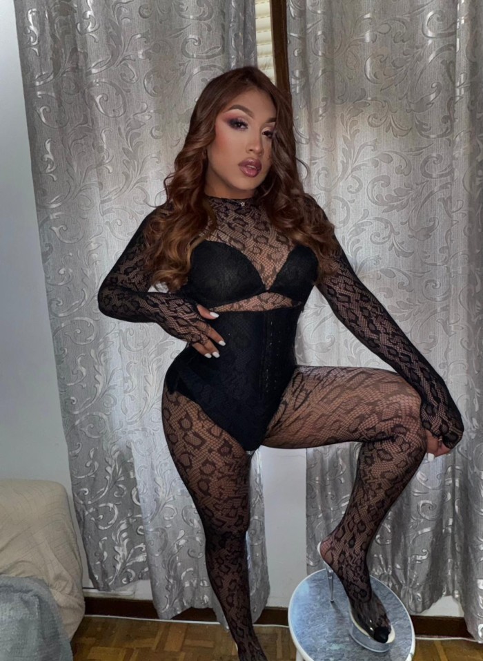 SEXY PERVERSA TRANS DE CURVAS CACHONDA FIESTERA UNICA NOVEDAD VIP