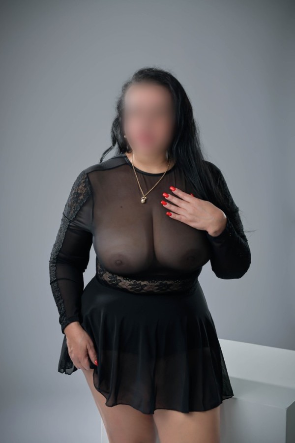 su amante amiga la reina del placer novedad