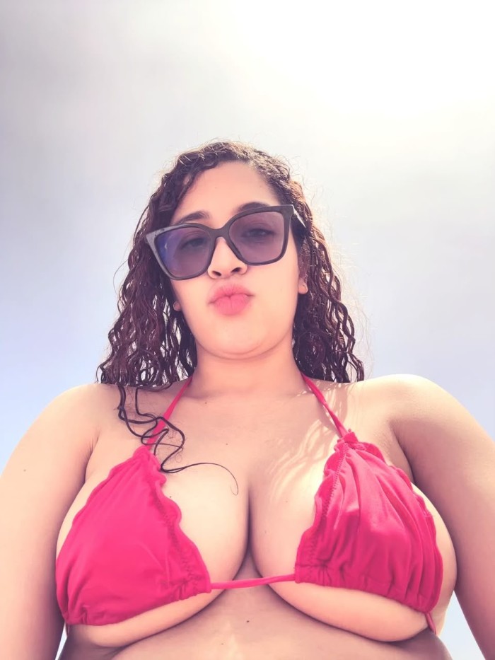 SEXY VENEZOLANA CACHONDA