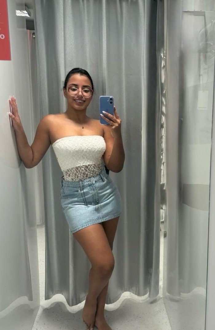 CAMILA MUY ATREVIDA  EN HUELVA