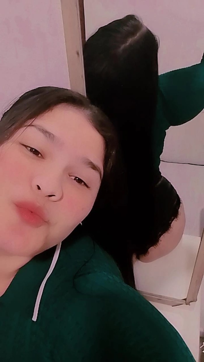 CHICA CURVIS RECIEN LLEGADA CON UNOS PECHOS EXOTIC