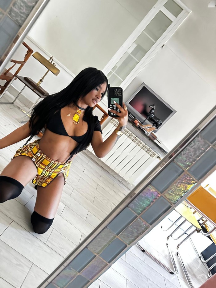 Latina de coño humedo