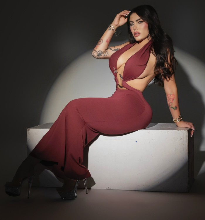 Noa guapisima, culona y tetona novedad por Triana
