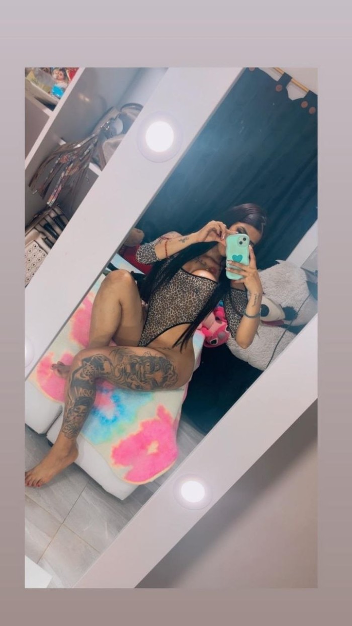 ✯ ✯ COLOMBIANA EXPLOSIVA ➔ VICIO, FIESTA Y MORBO SIN LÍMITES EN TORREVIEJA