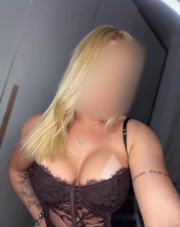 HERMOSA DELICIOSA MUY IMPLICADA CON GANAS DE TODO
