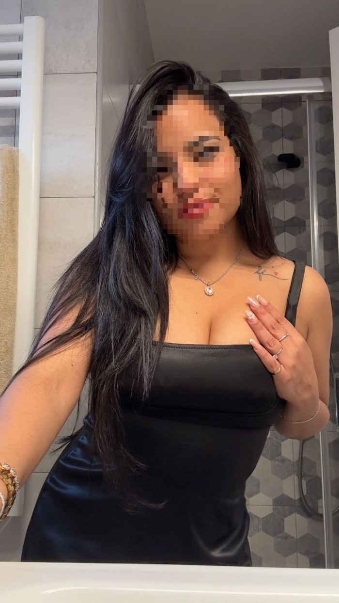 ALONDRA , LA NALGONA MAS TRAVIESA DESDE COLOMBIA
