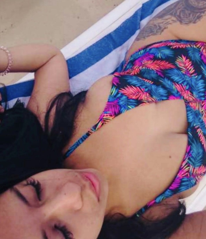 Bonita y cañera escort de lujo colombiana