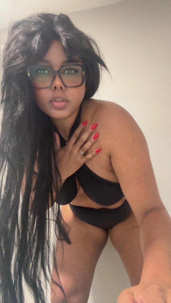 BRUNA BRASILEÑA MUY VICIOSA