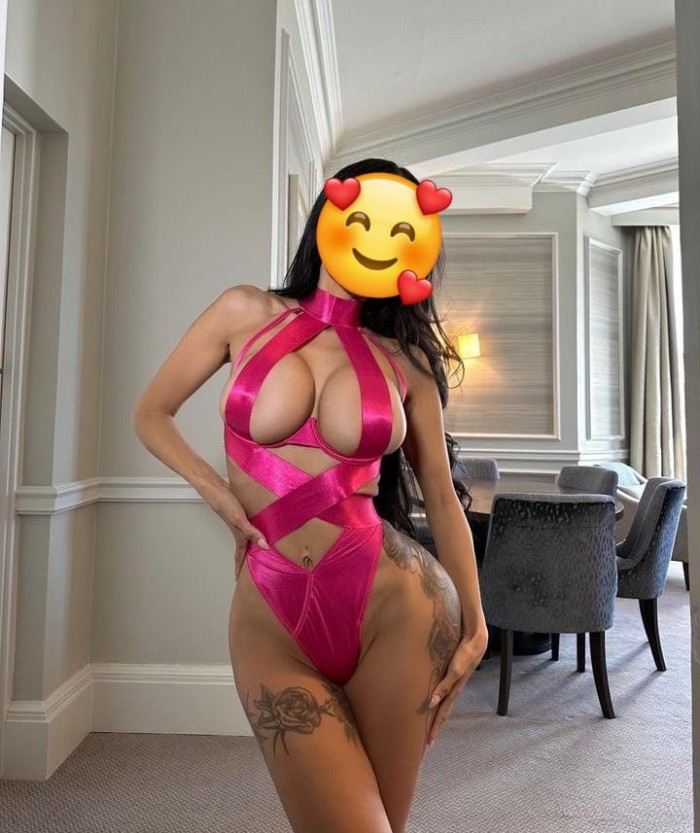 anal y vaginal a tope sin goma y corrida a tope