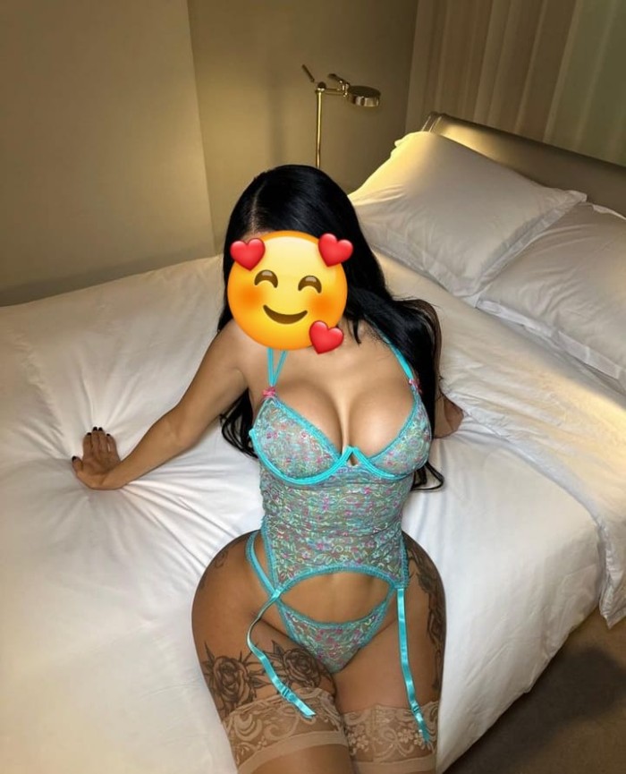 joven de 25 años colombiana muy traviesa ven amor