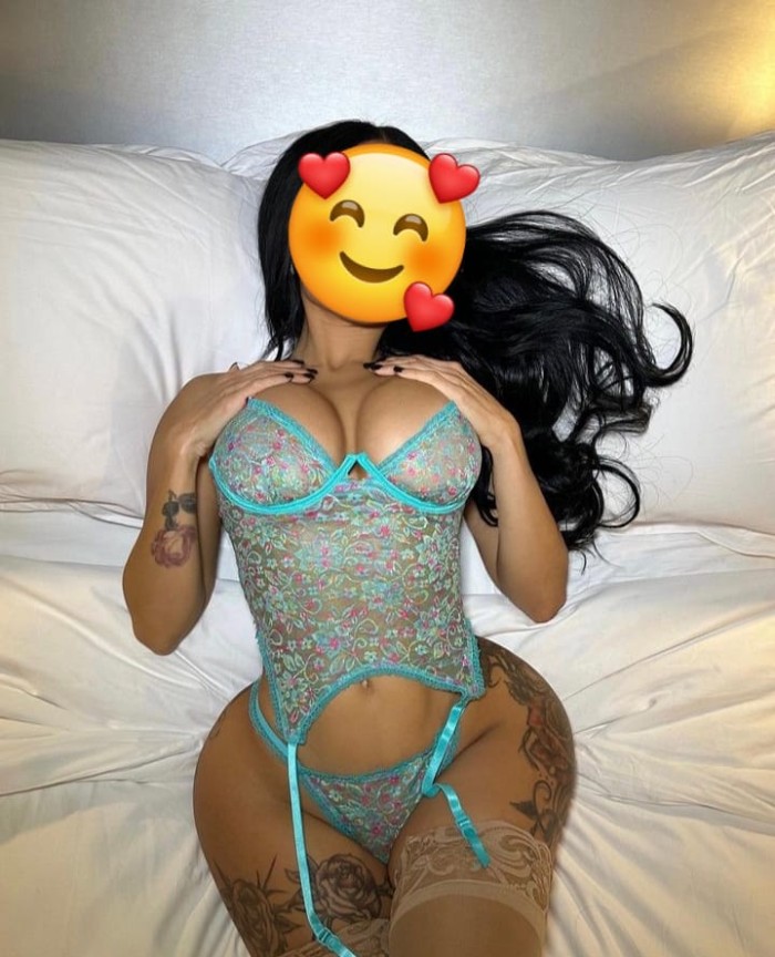 joven de 25 años colombiana muy traviesa ven amor