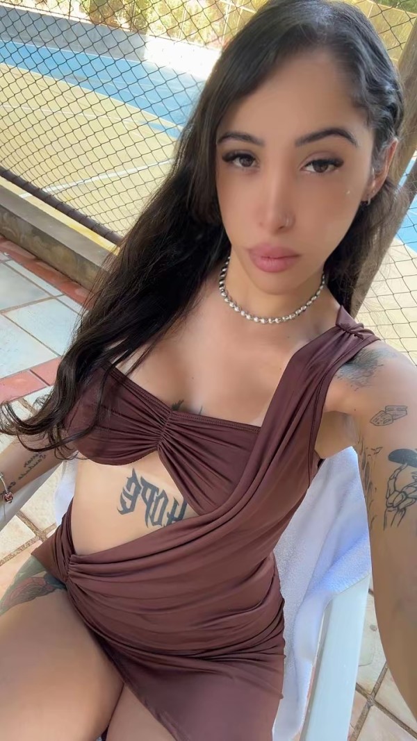 Brasileña putita en su ciudad