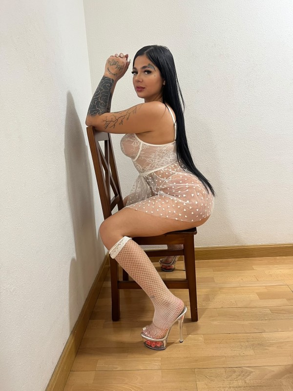 FIESTERA NOVEDAD JOVENCITA CON VAGINA ROSITA REAL E INDEPENDIENTE
