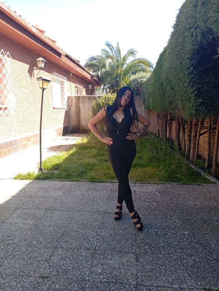 SAMANTHA VENEZOLANA-VILLANUEVA DE LA CAÑADA