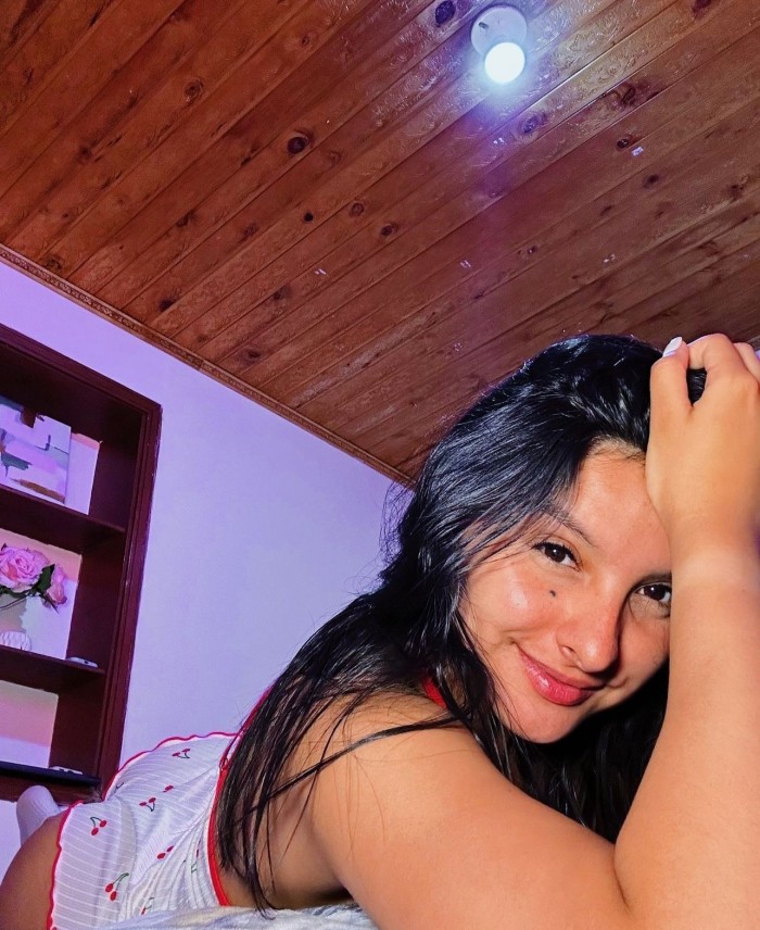 HOLA mis amores me llamo Amelia una hermosa ESCORT
