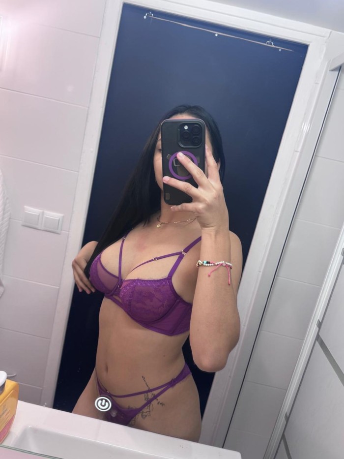 SEXY PERVERSA CHIQUILLA CACHONDA FIESTERA UNICA TE ANIMAS NOVEDAD