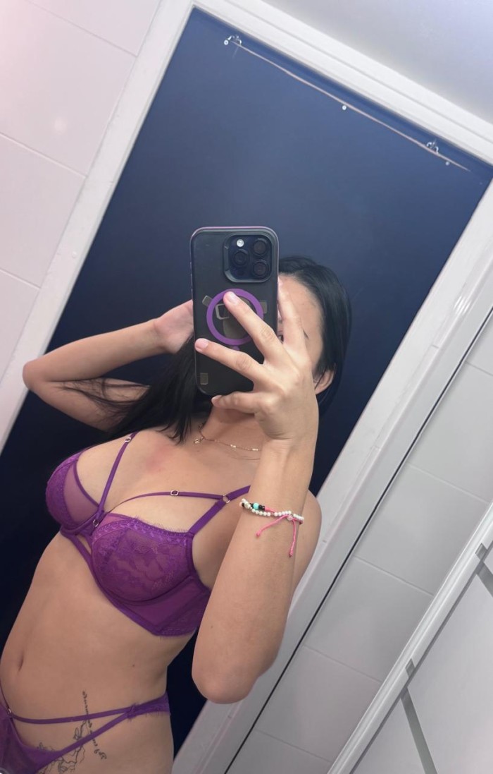 SEXY PERVERSA CHIQUILLA CACHONDA FIESTERA UNICA TE ANIMAS NOVEDAD