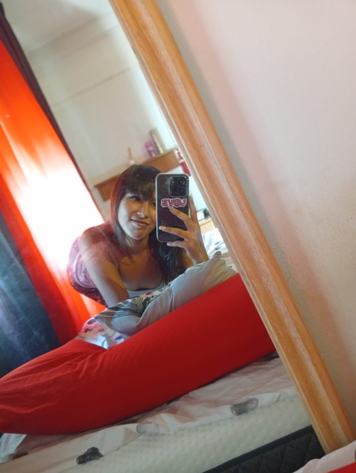 ZAIRA, JOVENCITA ESPAÑOLA DE 20 AÑOS DELGADITA INDEPENDIENTE
