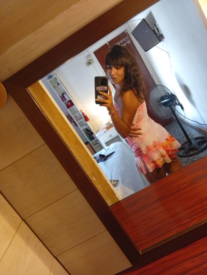 ZAIRA, JOVENCITA ESPAÑOLA DE 20 AÑOS DELGADITA INDEPENDIENTE