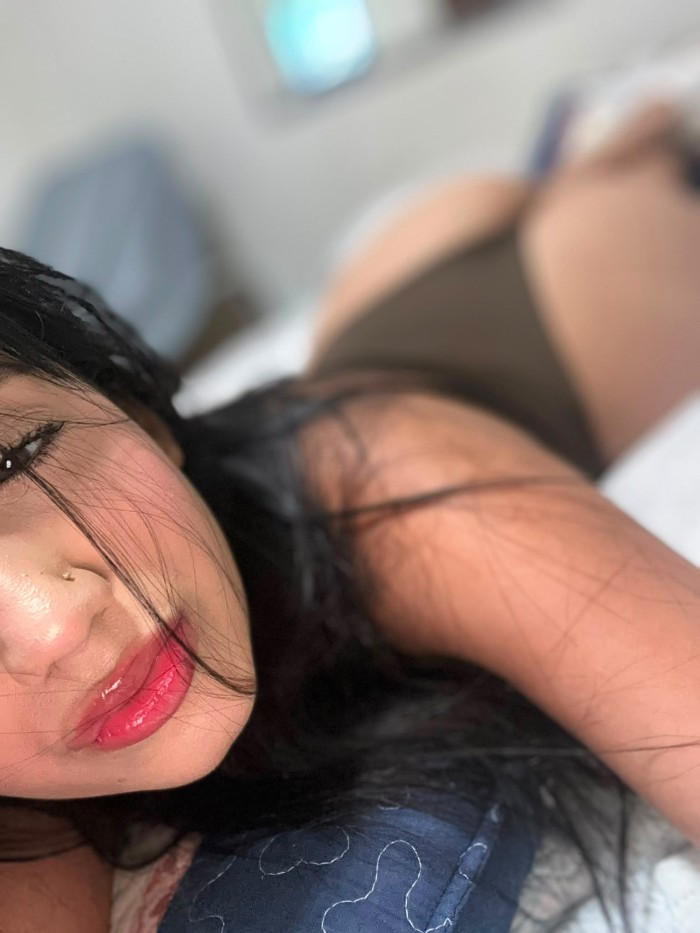 EN VIGO ANTOJATE DE MI CUERPO SEXO RICO