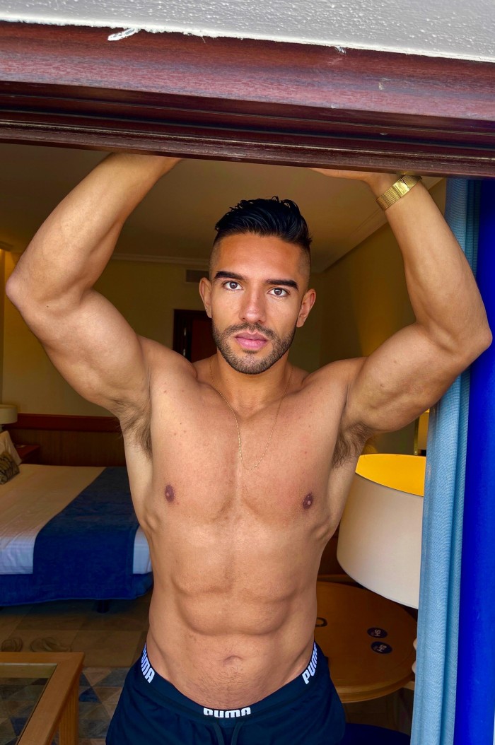 ANDRES MACHOTE GUAPO FIESTERO CAñERO VICIOSO 24H EN IBIZA