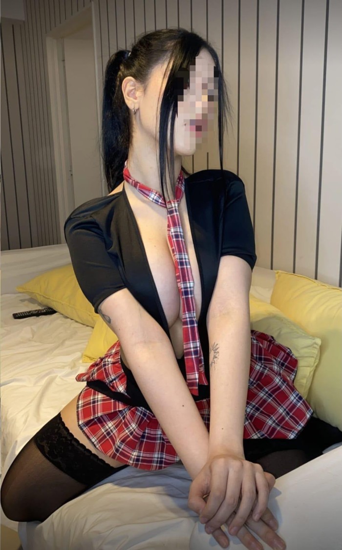 Mica chica simpatíca en tu zona de Torrijos cariño