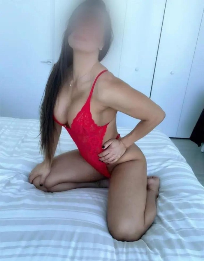 ESCORT BRASILEÑA Y MASAJISTA PARITULAR