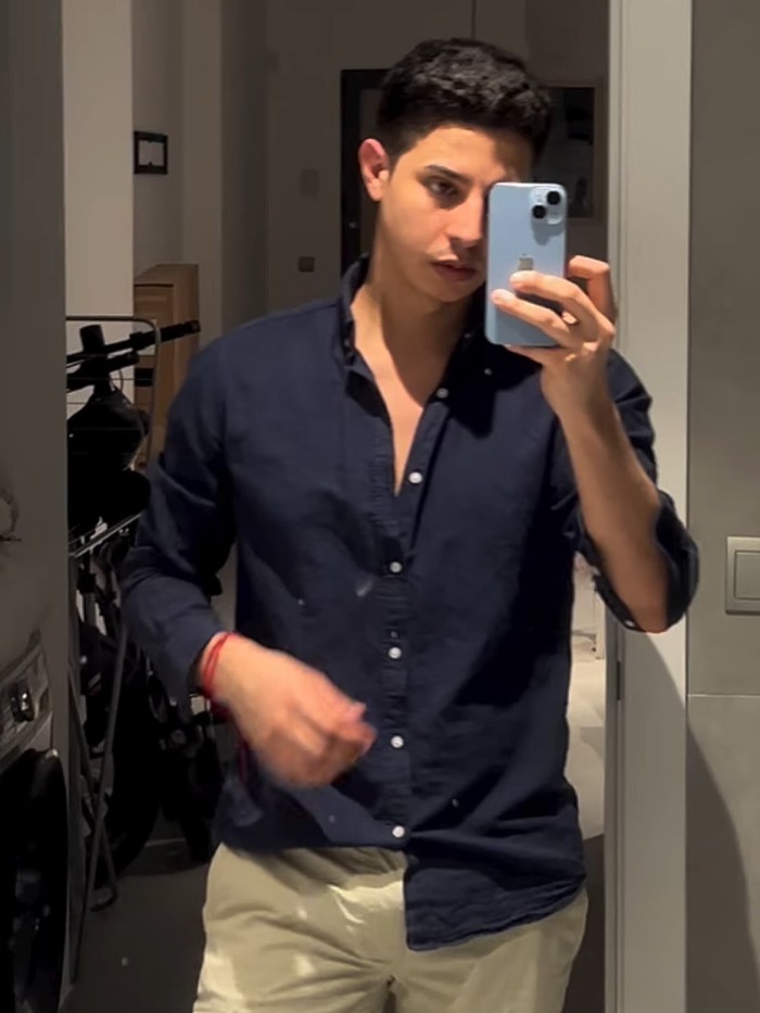 HOMBRE LATINO DOTADO Y VERSÁTIL FIESTERO