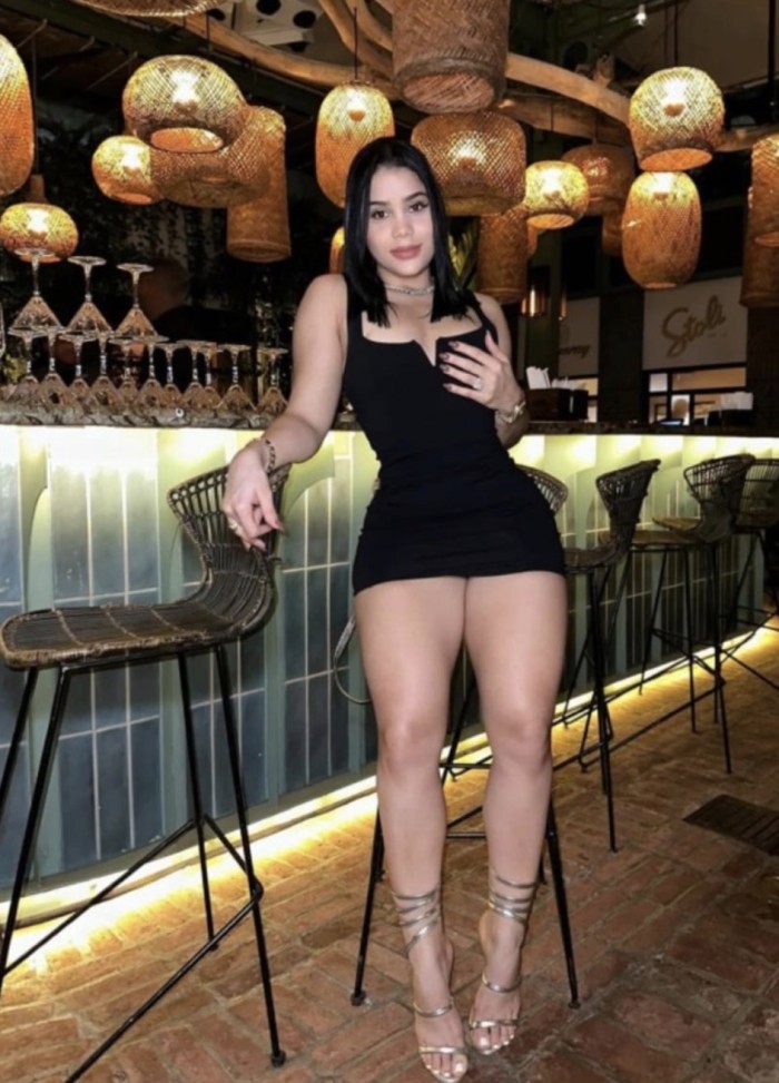 Un encanto. Mujer