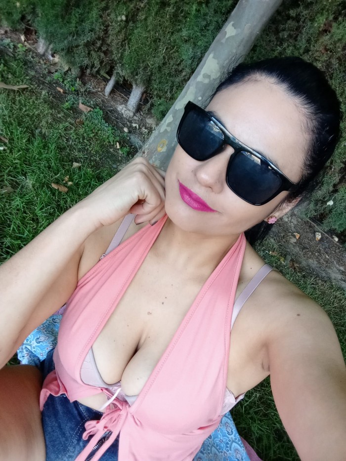 ¡¡¡NOVEDAD!!!latina exotica pocos días Pamplona