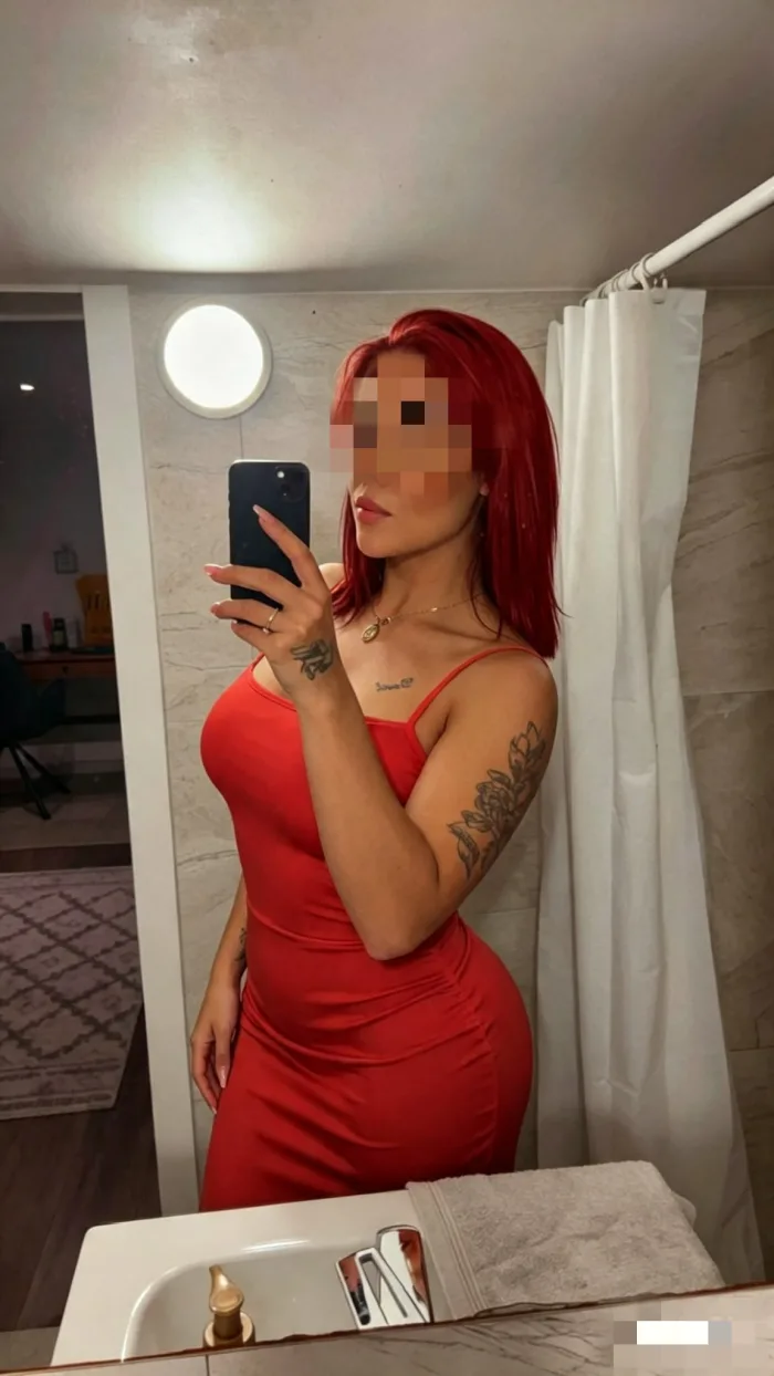 CACHONDA, FIESTERA, JUGUETONA Y ARDIENTE