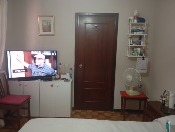 Rento habitación en Oviedo