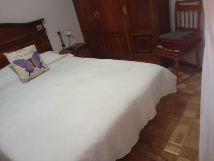 Rento habitación en Oviedo