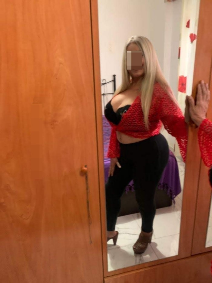 HERMOSA SENSUAL APASIONADA DESEOSA DE SEXO