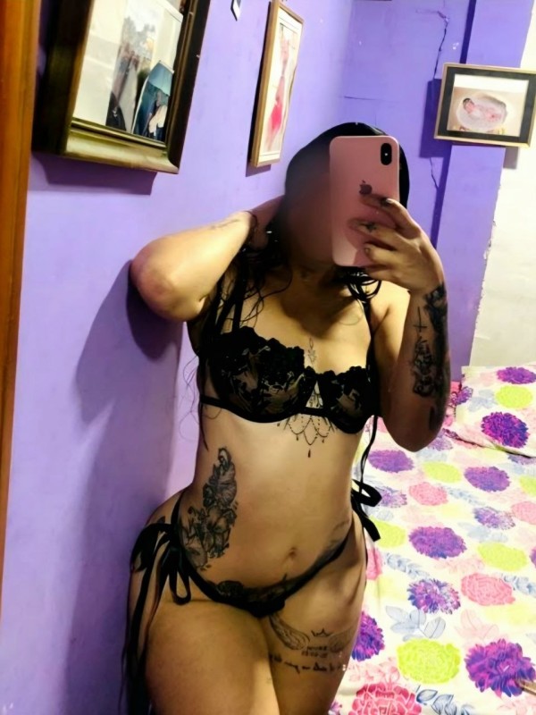✯ ✯ 20 AÑITOS ➔ COLOMBIANA EXPLOSIVA Y MUY VICIOSA
