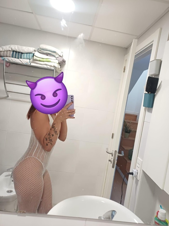 JOVENCITA NOVEDAD FIESTERA LO MÁS E INDEPENDIENTE