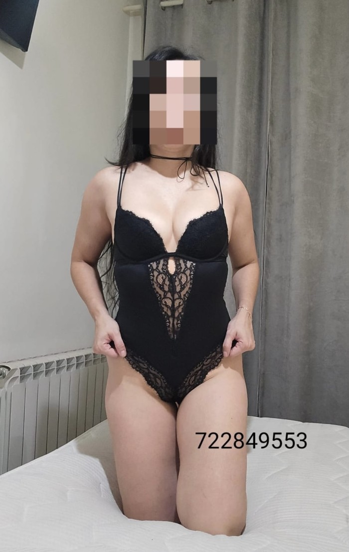 NUEVA TENTACIÓN CHICA SEXY, BELLEZA NATURAL/GIRONA
