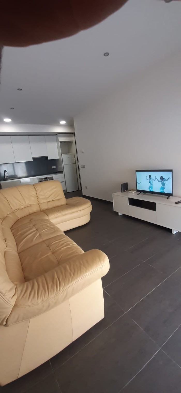 Hay disponibilidad de habitación en Girona y Figue